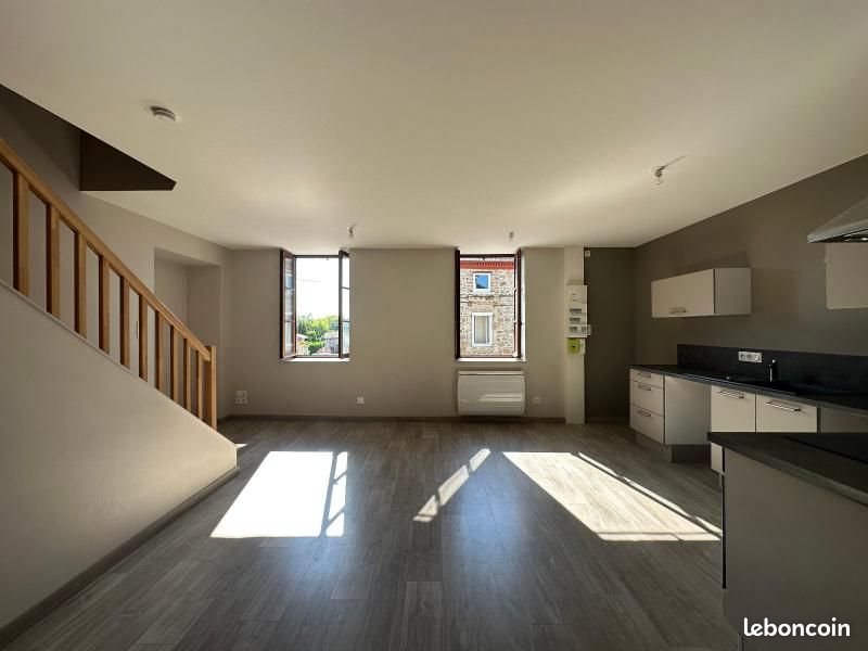 Appartement à louer, 67m², Limony