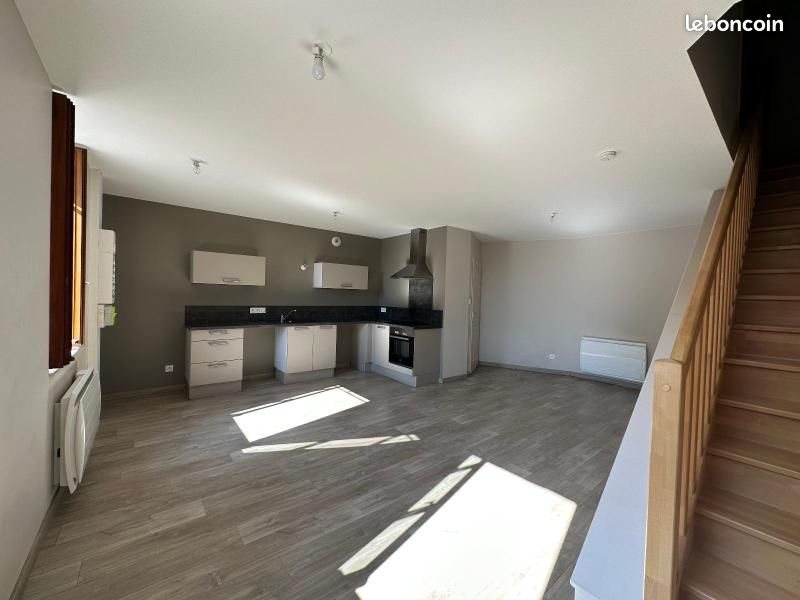 Appartement à louer, 67m², Limony