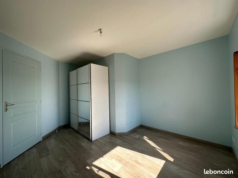 Appartement à louer, 67m², Limony