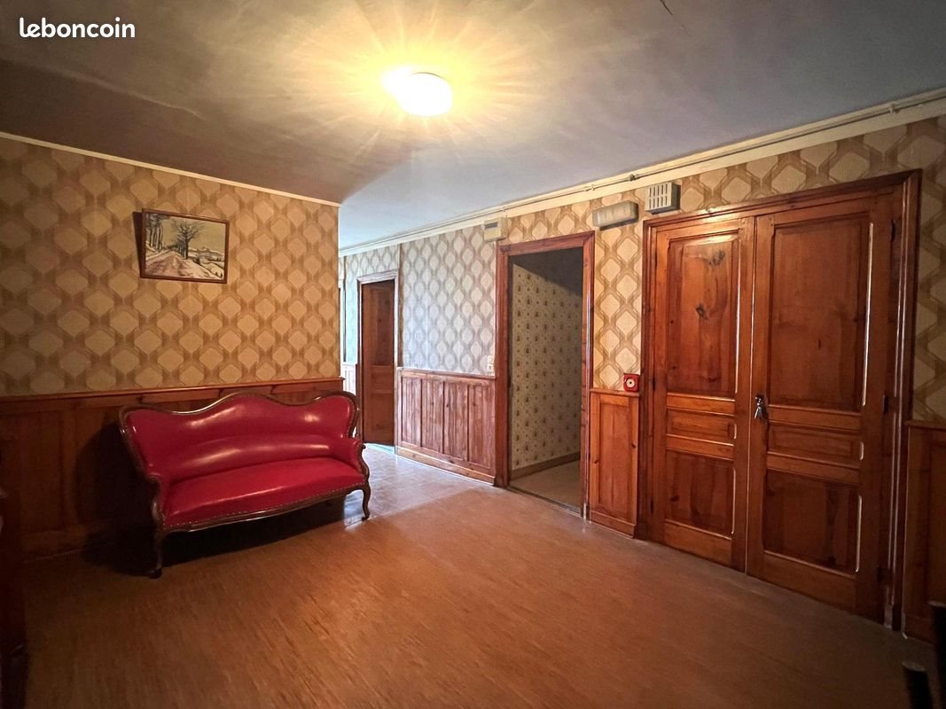 Maison à vendre, 590m², Lalouvesc