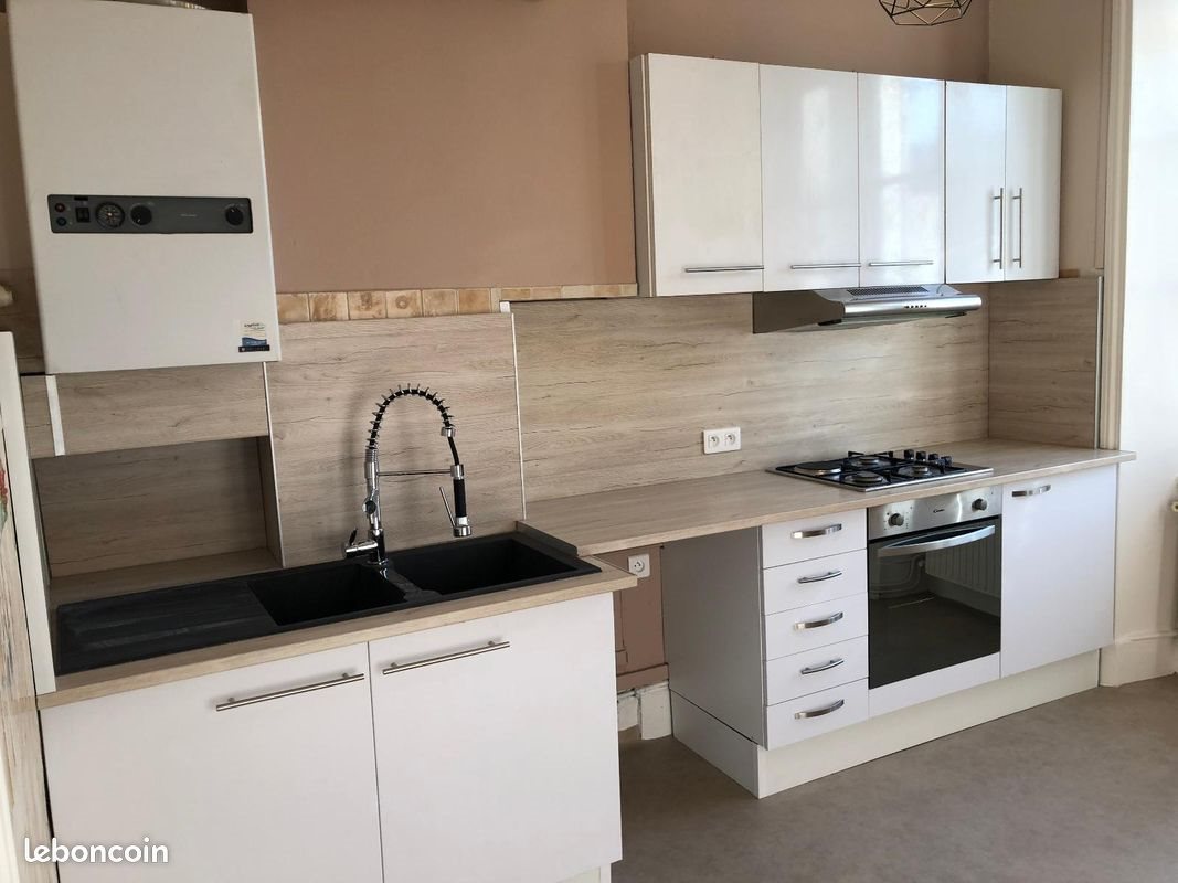 Appartement à louer, 101m², Annonay