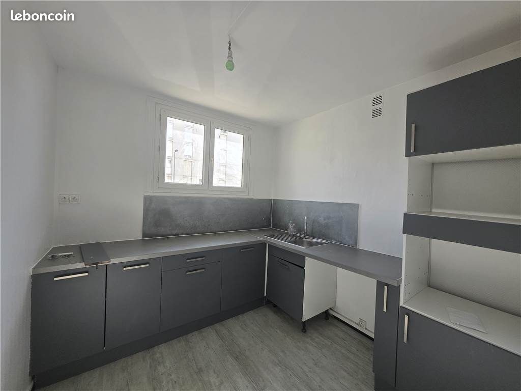 Appartement à louer, 48m², Valréas