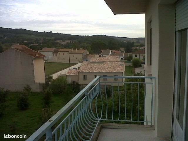Appartement à louer, 63m², Valréas