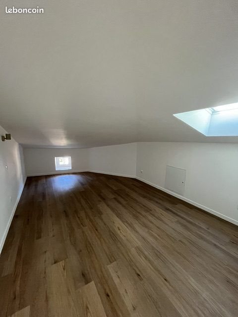 Appartement à louer, 46m², Nyons