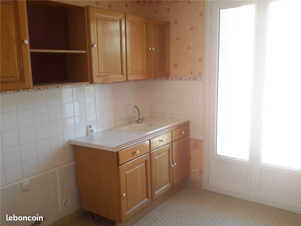 Appartement à louer, 68m², Nyons