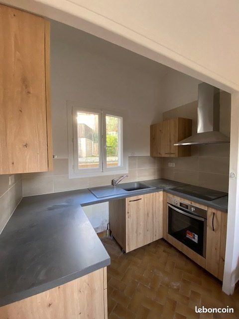 Maison à louer, 70m², Nyons