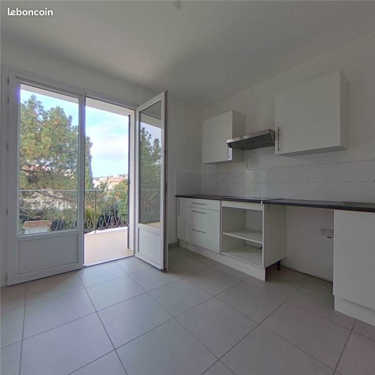 Appartement à louer, 84m², Nyons