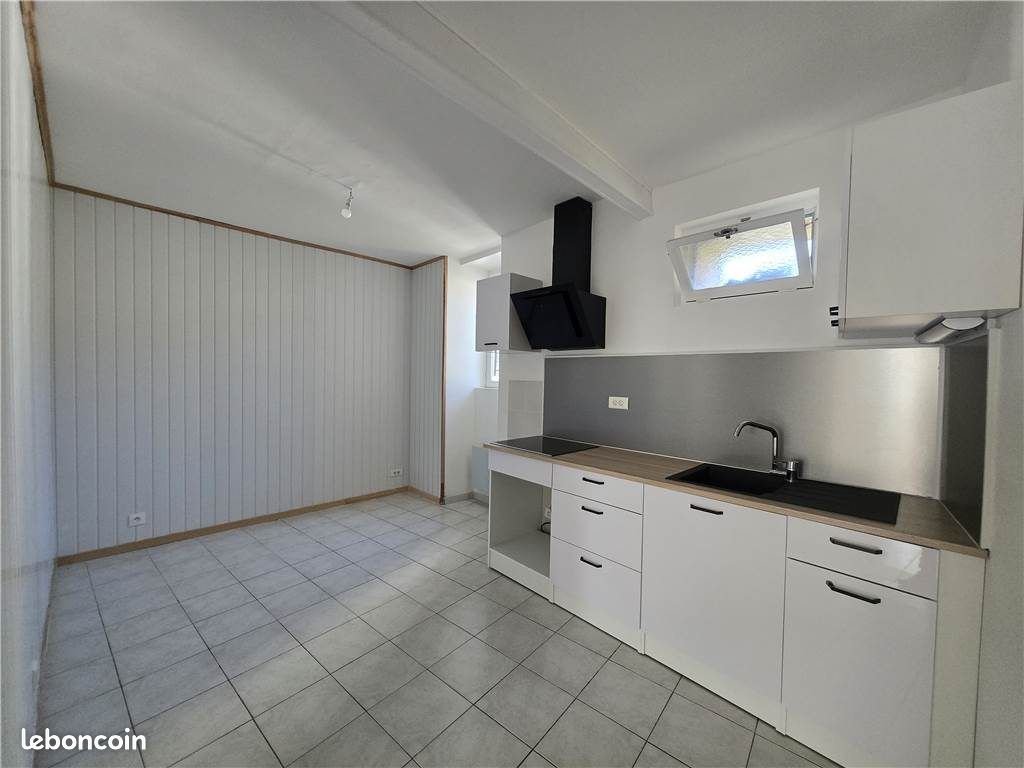 Appartement à louer, 43m², Valréas