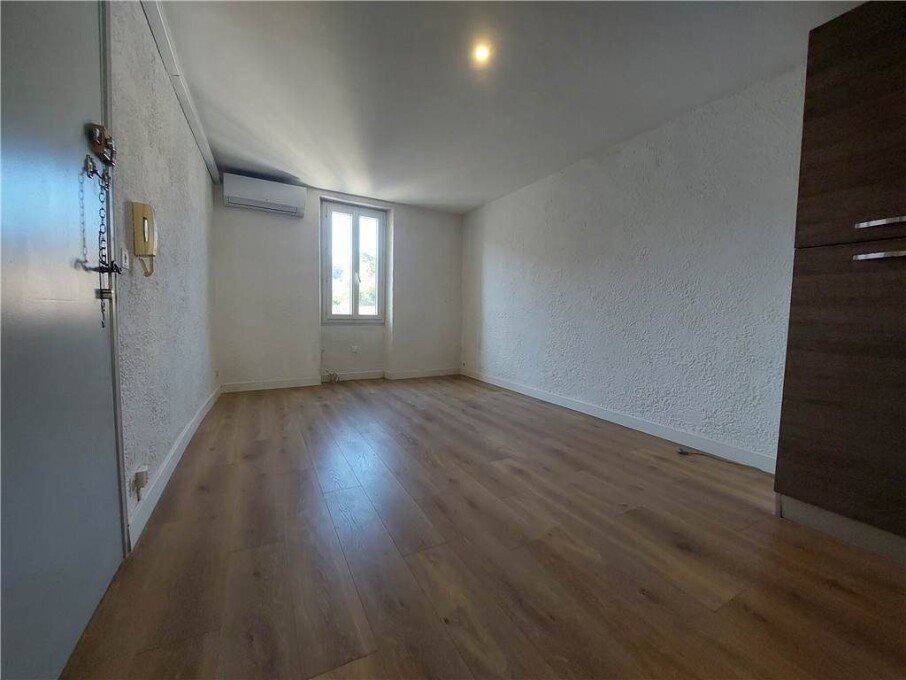 Appartement à louer, 37m², Vaison-la-Romaine