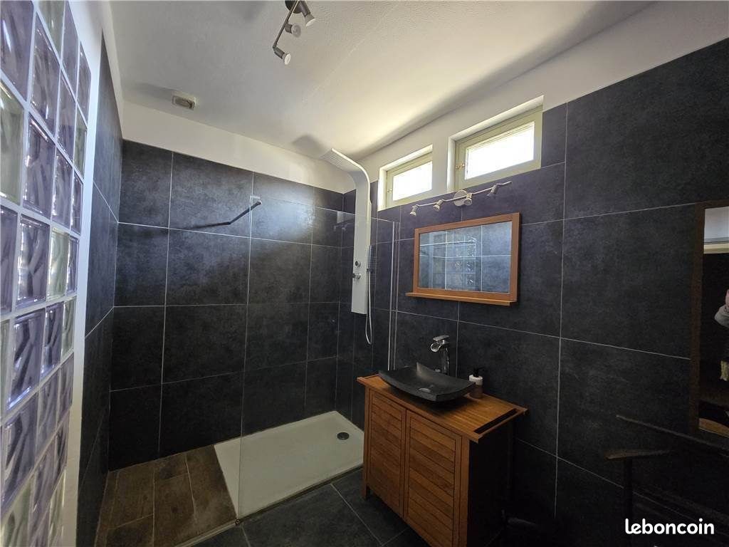 Maison à louer, 72m², Valréas