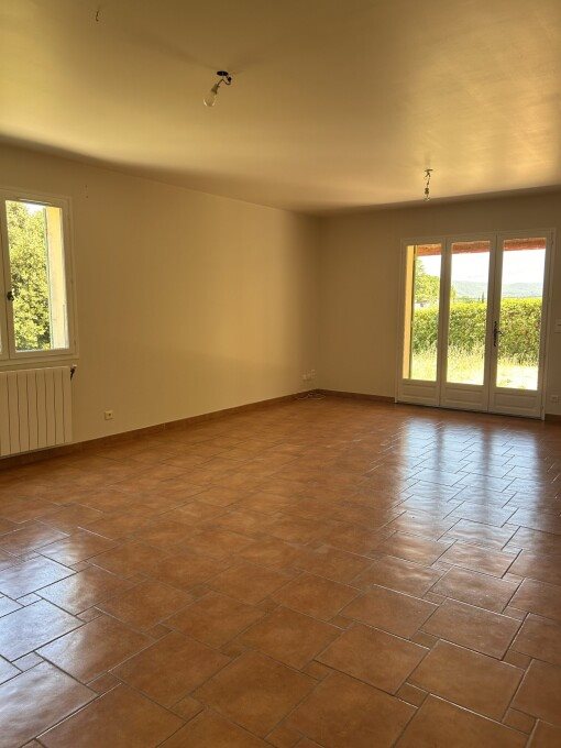 Maison à louer, 131m², Vaison-la-Romaine