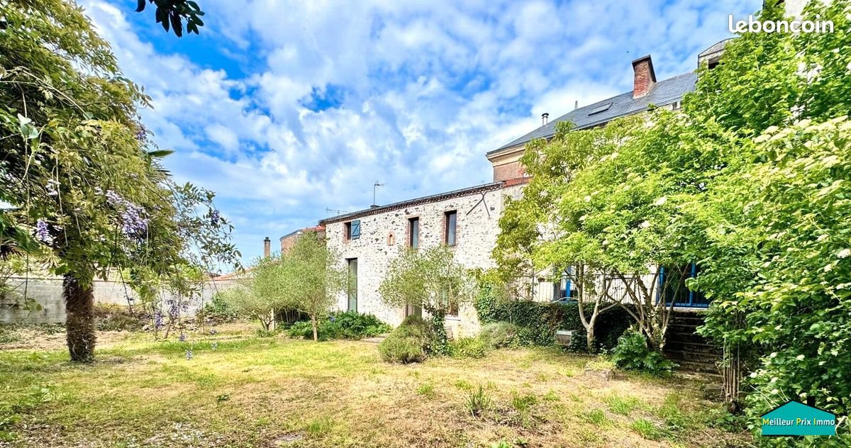 Maison à vendre, 322m², Rocheservière