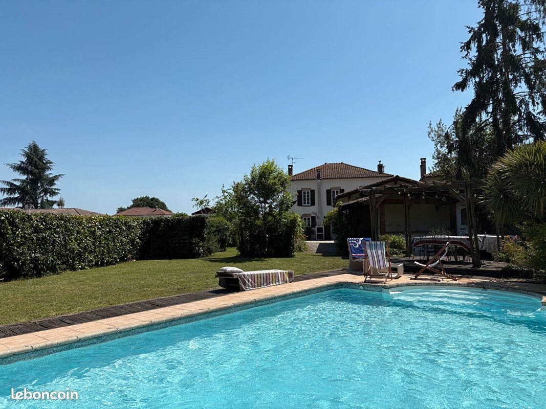 Maison à vendre, 243m², Pontonx-sur-l'Adour