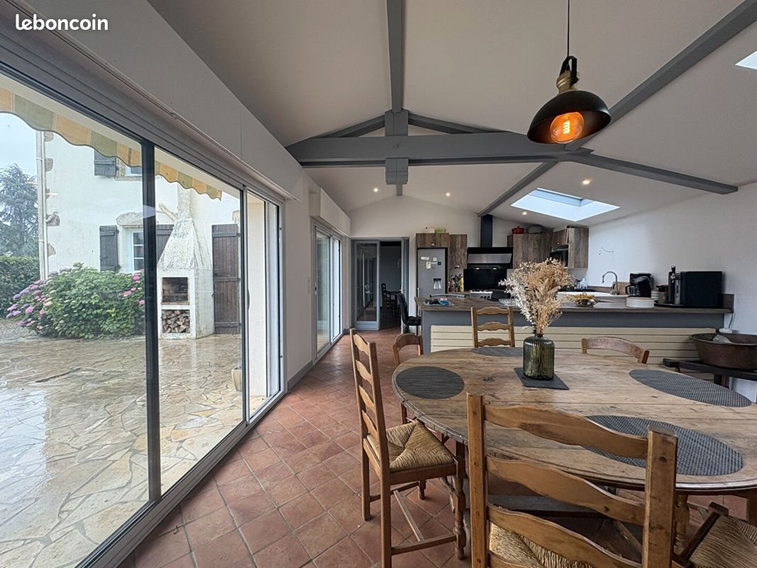 Maison à vendre, 243m², Pontonx-sur-l'Adour
