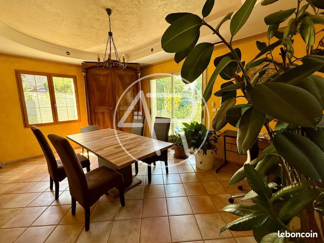 Maison à vendre, 171m², Brioude