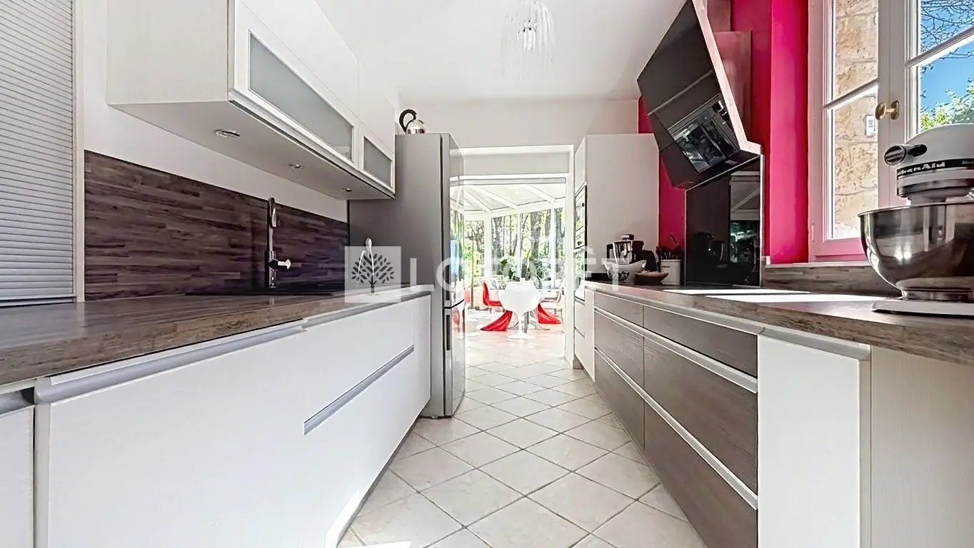 Maison à vendre, 245m², Luzarches