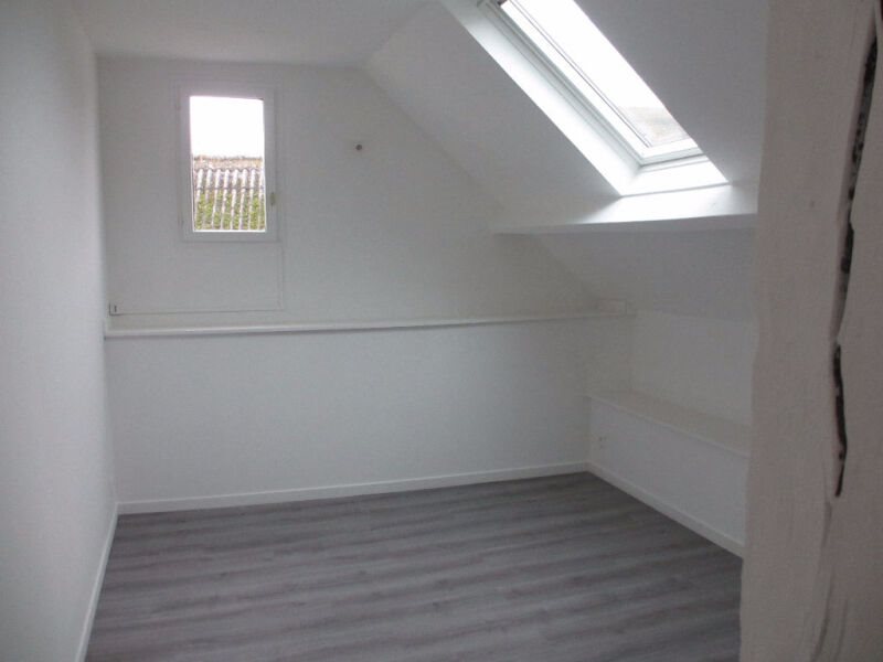 Appartement à louer, 14m², Fosses