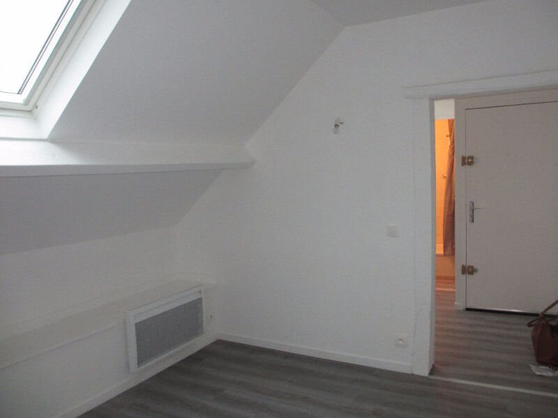 Appartement à louer, 14m², Fosses