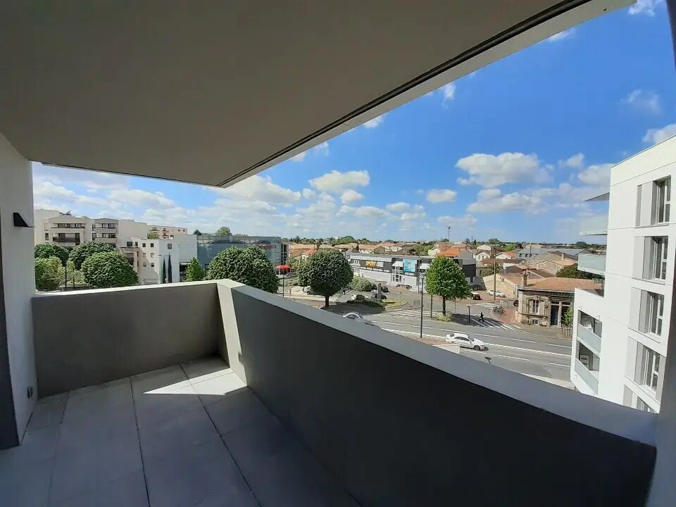 Appartement à louer, 65m², Bordeaux