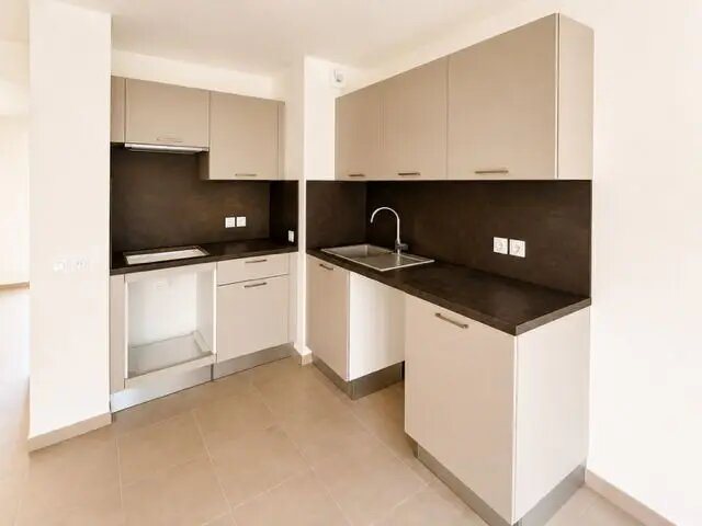 Appartement à louer, 97m², Istres