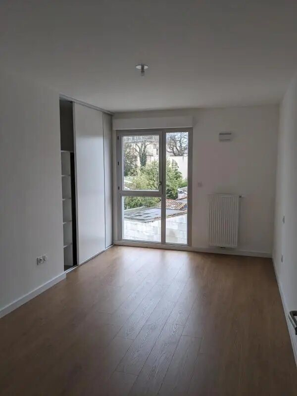 Appartement à louer, 94m², Bordeaux