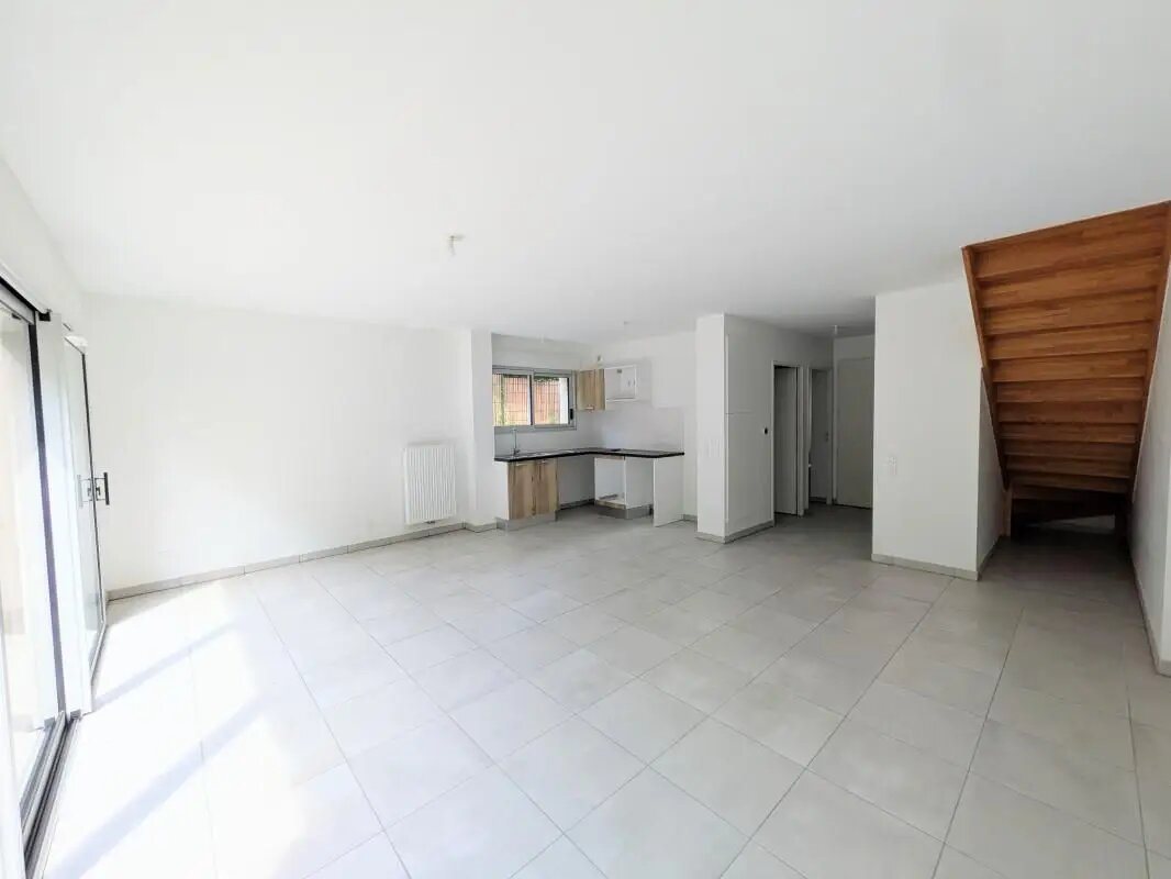 Appartement à louer, 88m², Léognan