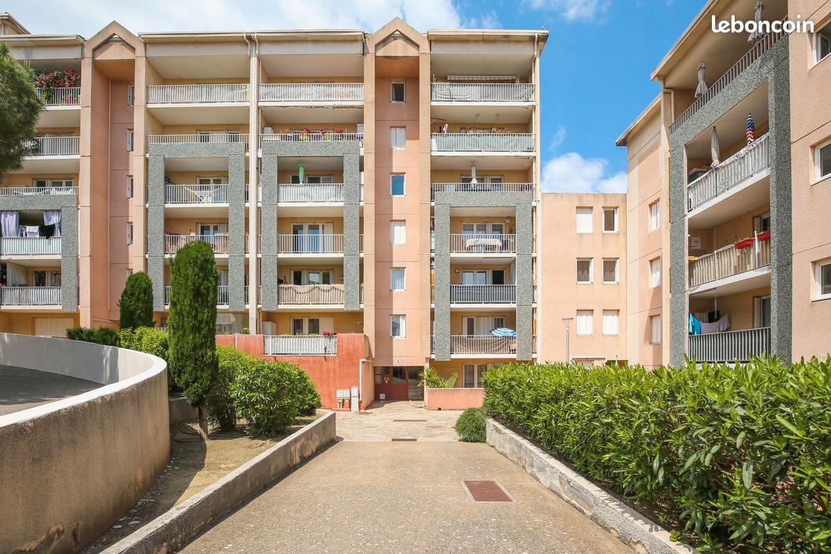 Appartement à vendre, 64m², Bastia