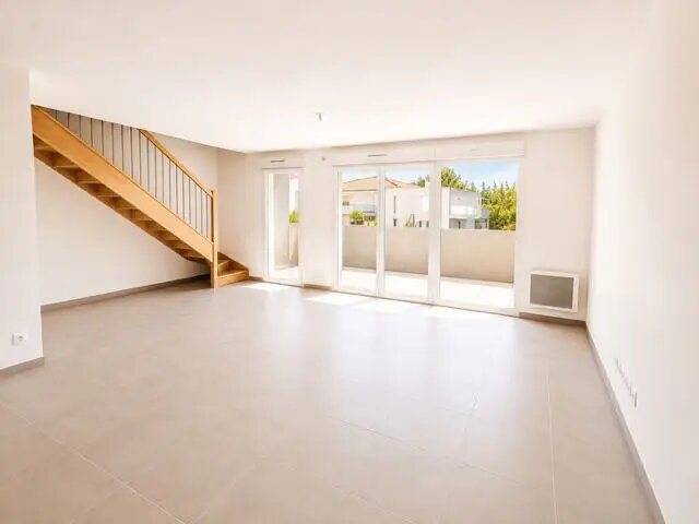 Appartement à louer, 83m², Istres