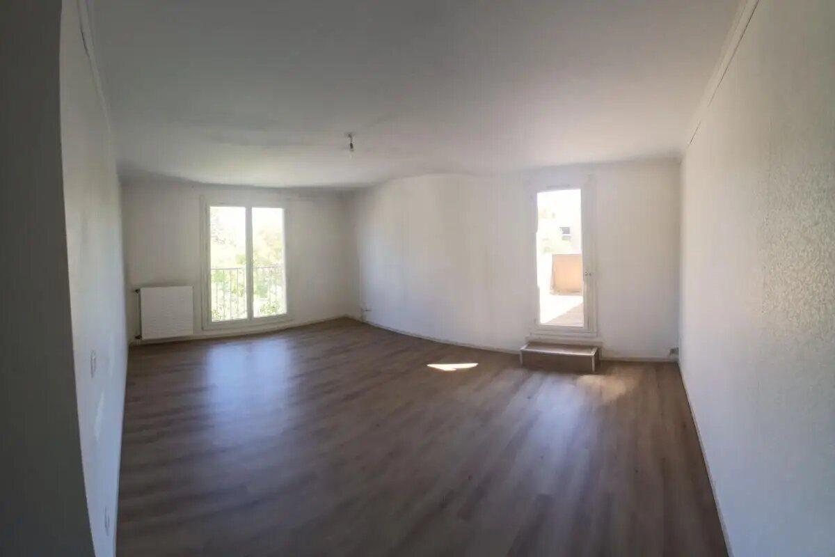 Appartement à vendre, 77m², Aubagne