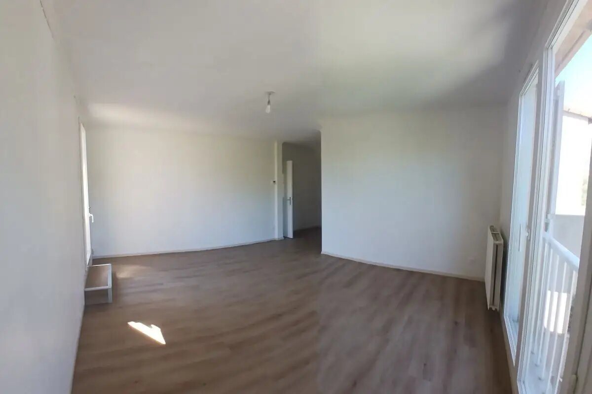 Appartement à vendre, 77m², Aubagne