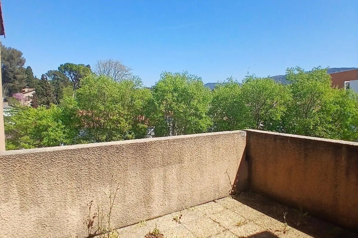 Appartement à vendre, 77m², Aubagne