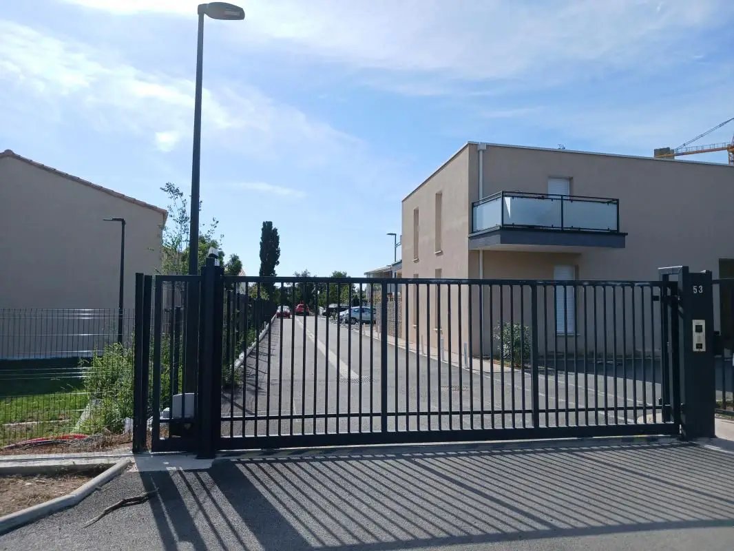 Appartement à louer, 46m², Istres