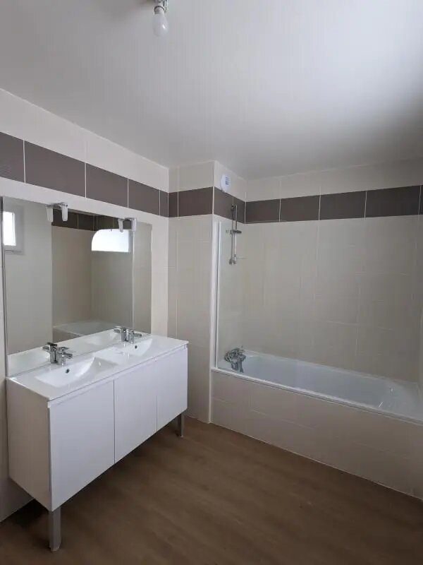Appartement à louer, 94m², Artigues-près-Bordeaux