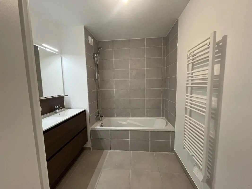 Appartement à louer, 86m², Tassin-la-Demi-Lune
