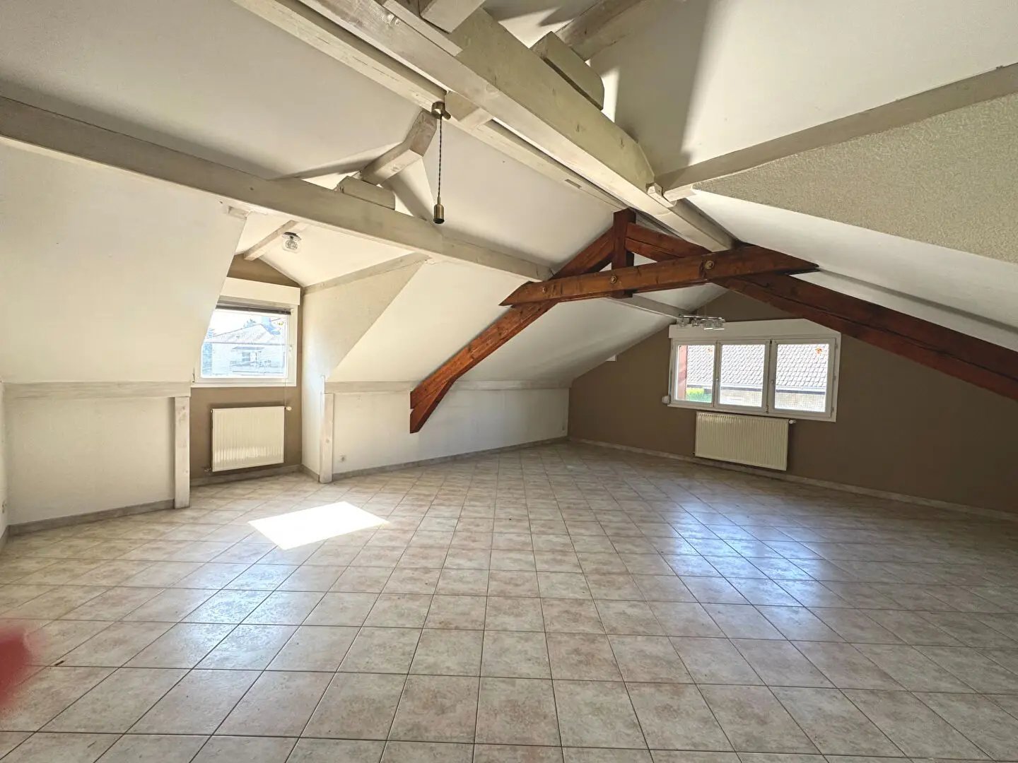 Appartement à vendre, 270m², Ville-la-Grand