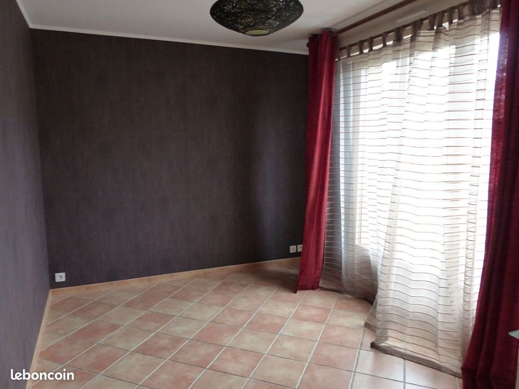 Appartement à louer, 45m², Pontault-Combault