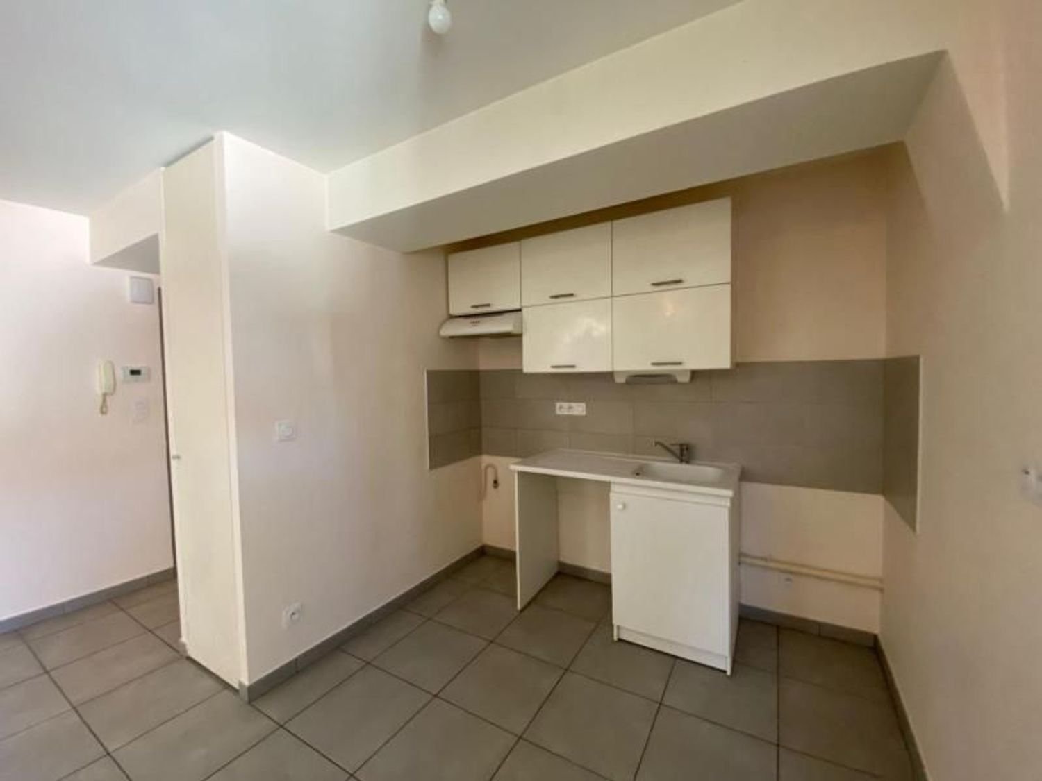 Appartement à louer, 74m², Valence