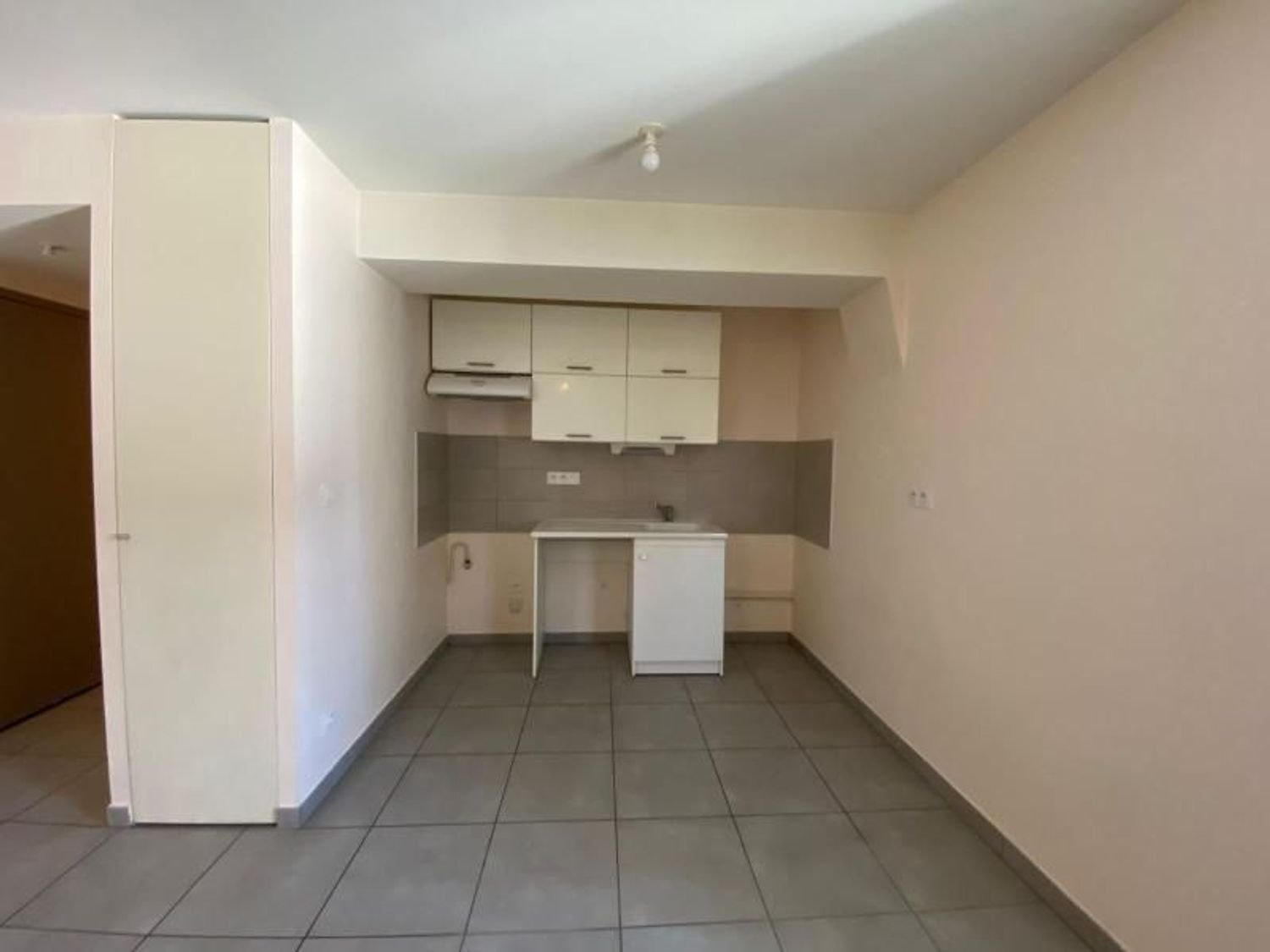 Appartement à louer, 74m², Valence