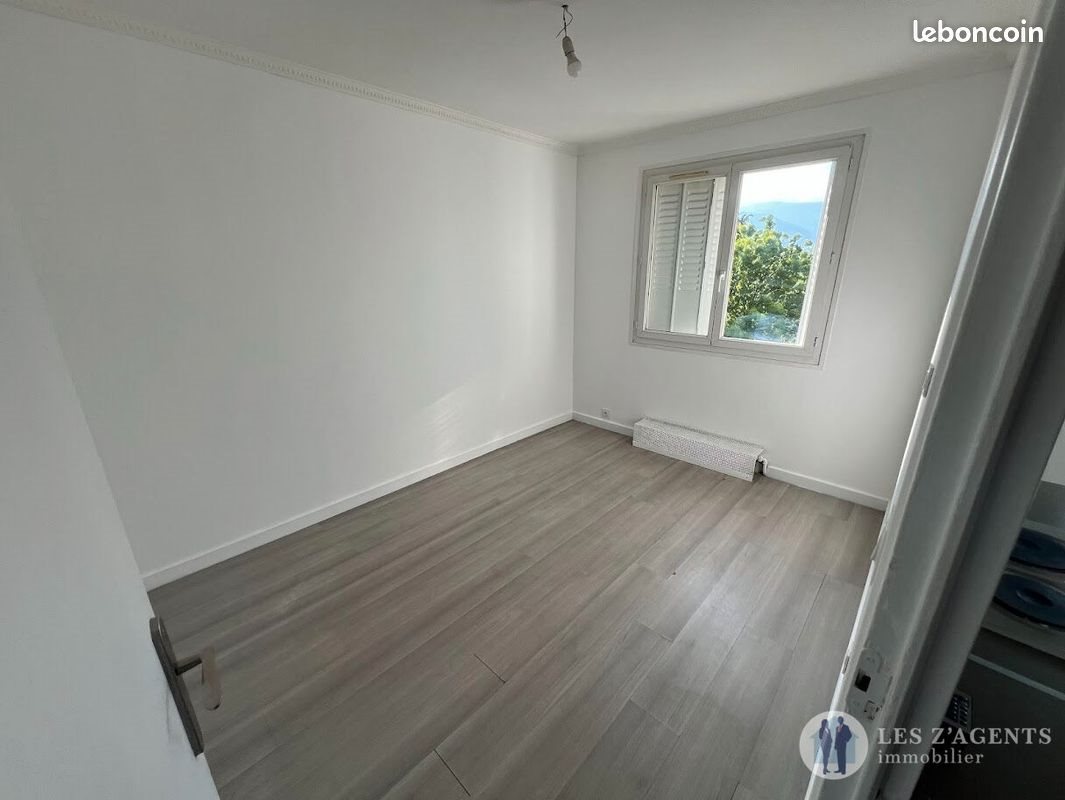 Appartement à louer, 62m², Saint-Martin-d'Hères