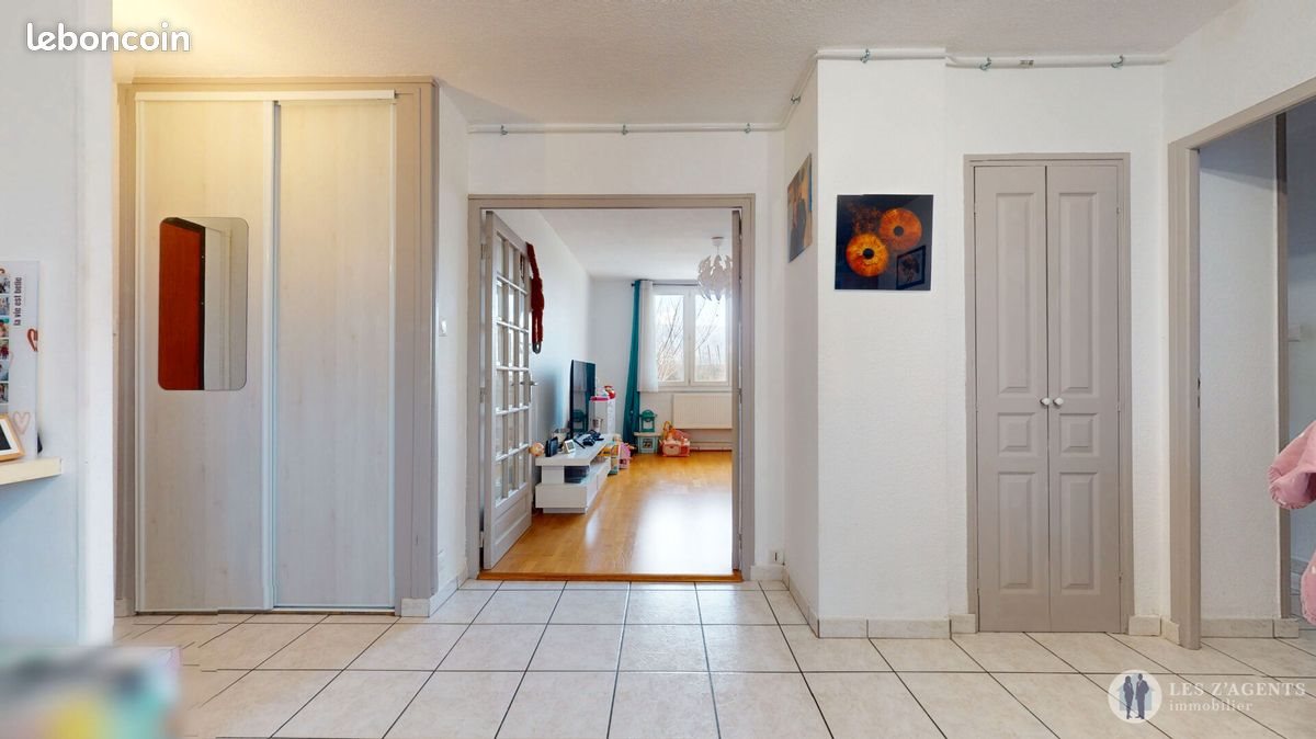 Appartement à vendre, 67m², Saint-Martin-d'Hères