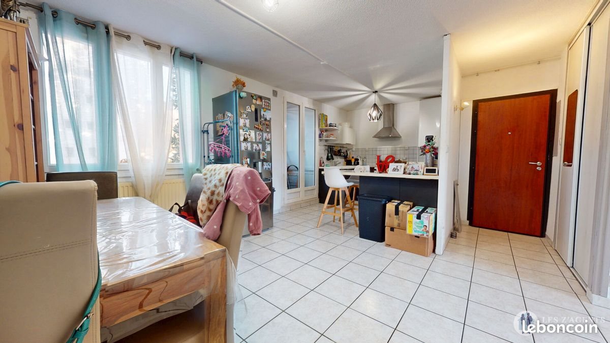 Appartement à vendre, 67m², Saint-Martin-d'Hères