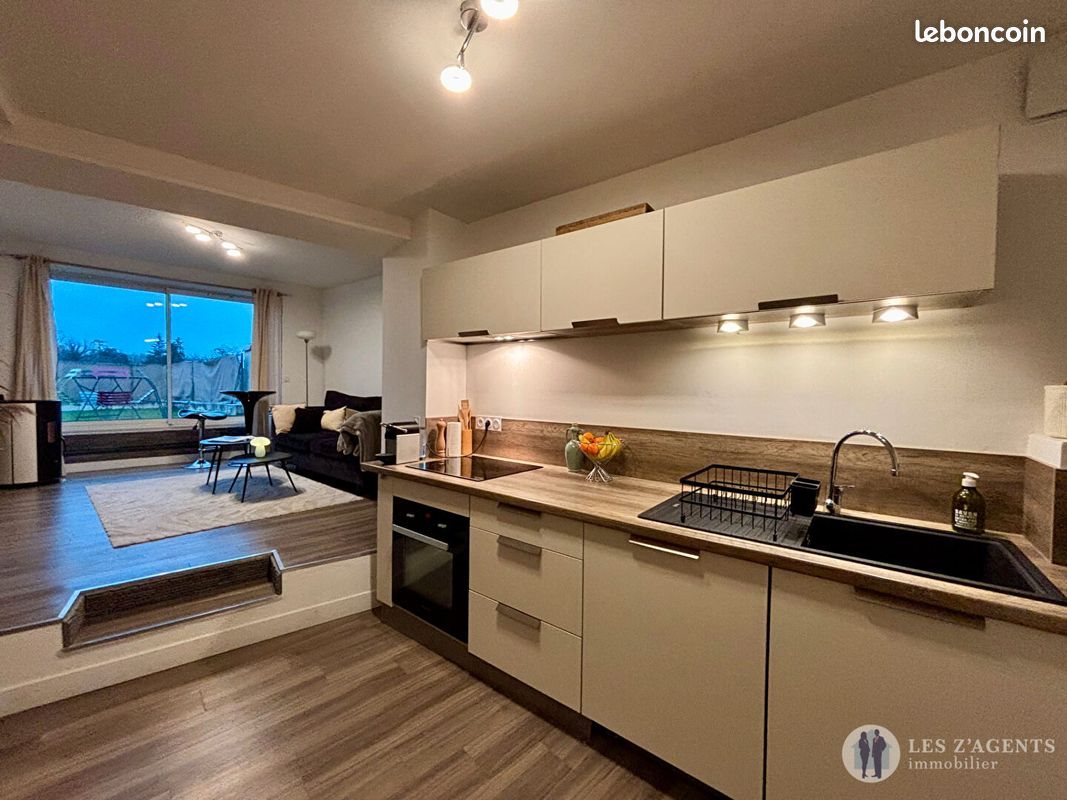 Appartement à louer, 46m², Rives