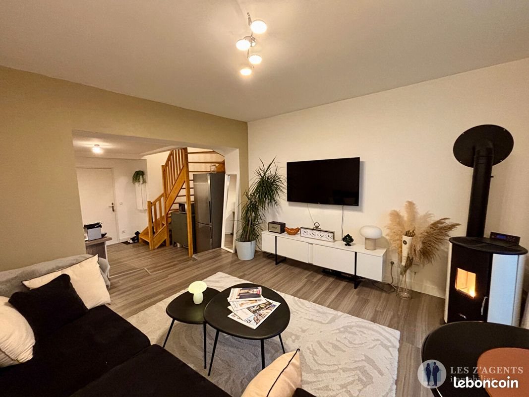 Appartement à louer, 46m², Rives