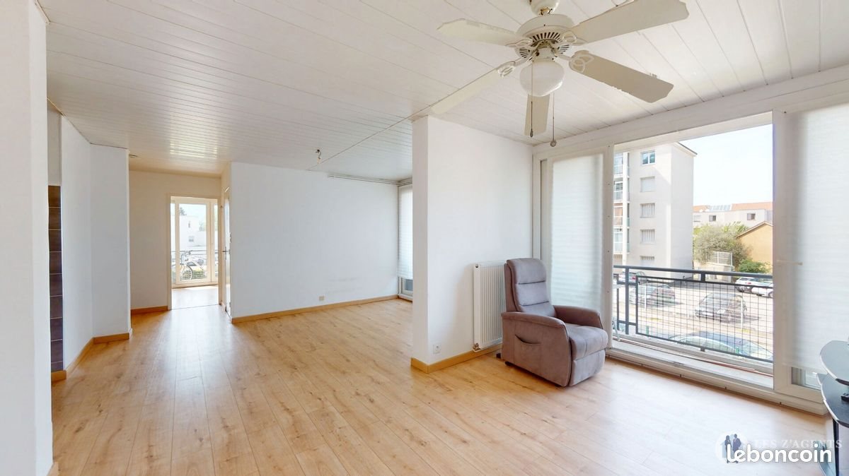 Appartement à vendre, 67m², Saint-Martin-d'Hères