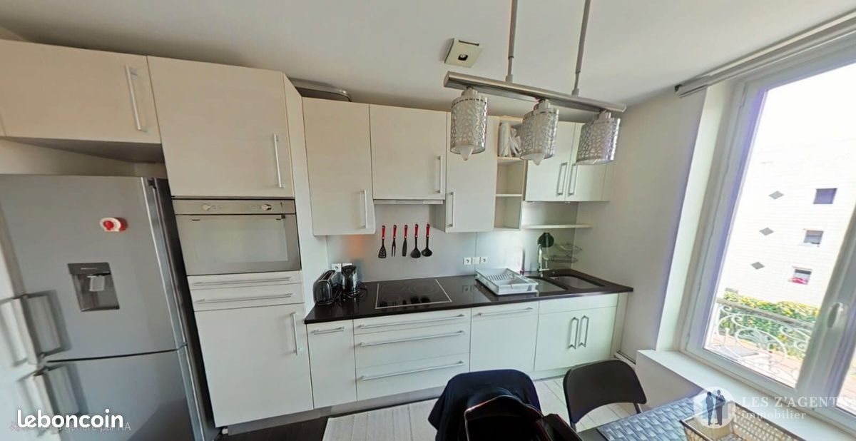 Appartement à louer, 36m², Saint-Cyr-l'Ecole