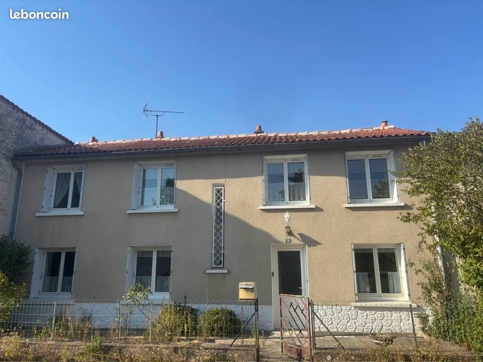 Maison à vendre, 159m², Chizé