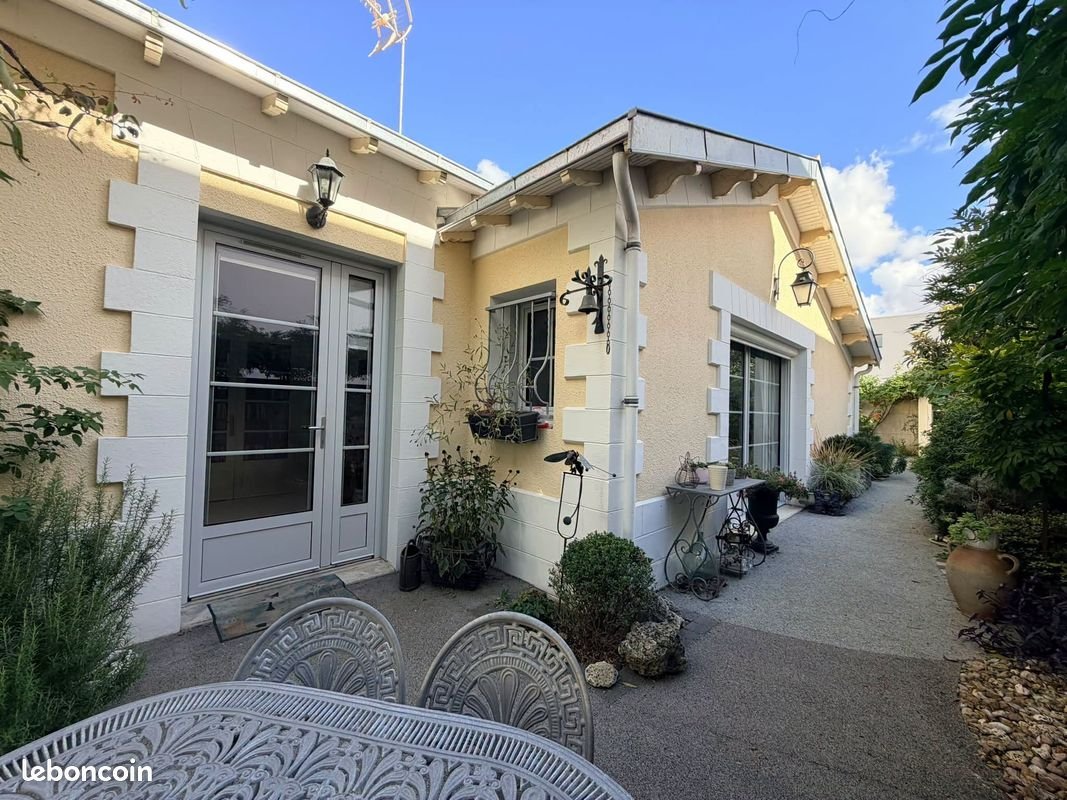 Maison à vendre, 95m², La Rochelle