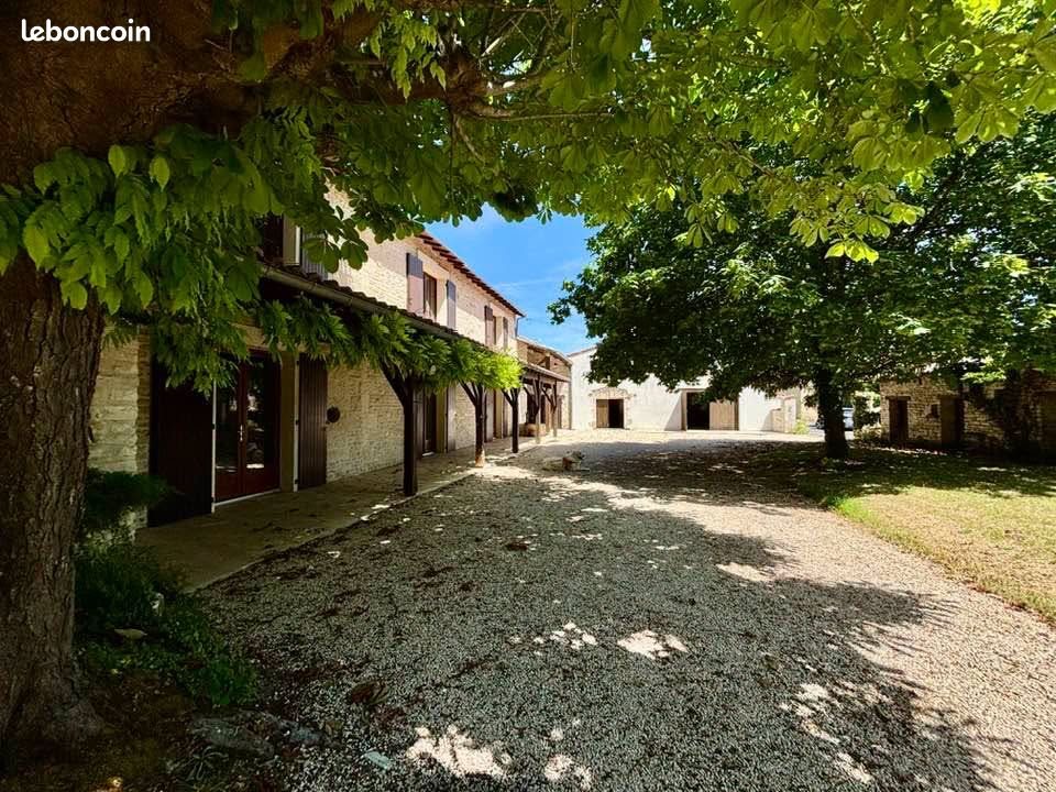 Maison à vendre, 155m², Beauvoir-sur-Niort
