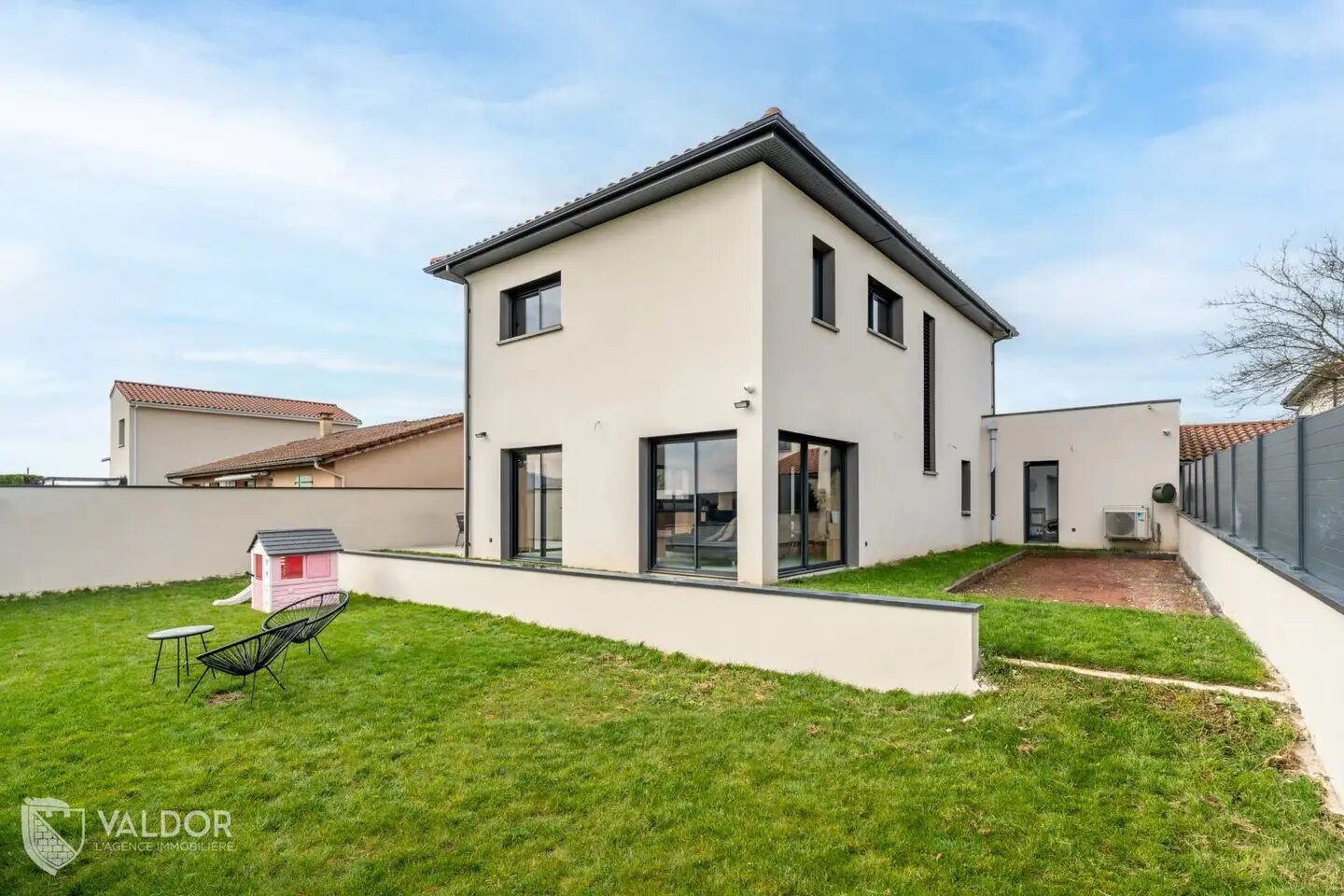 Maison à vendre, 145m², Ambérieux