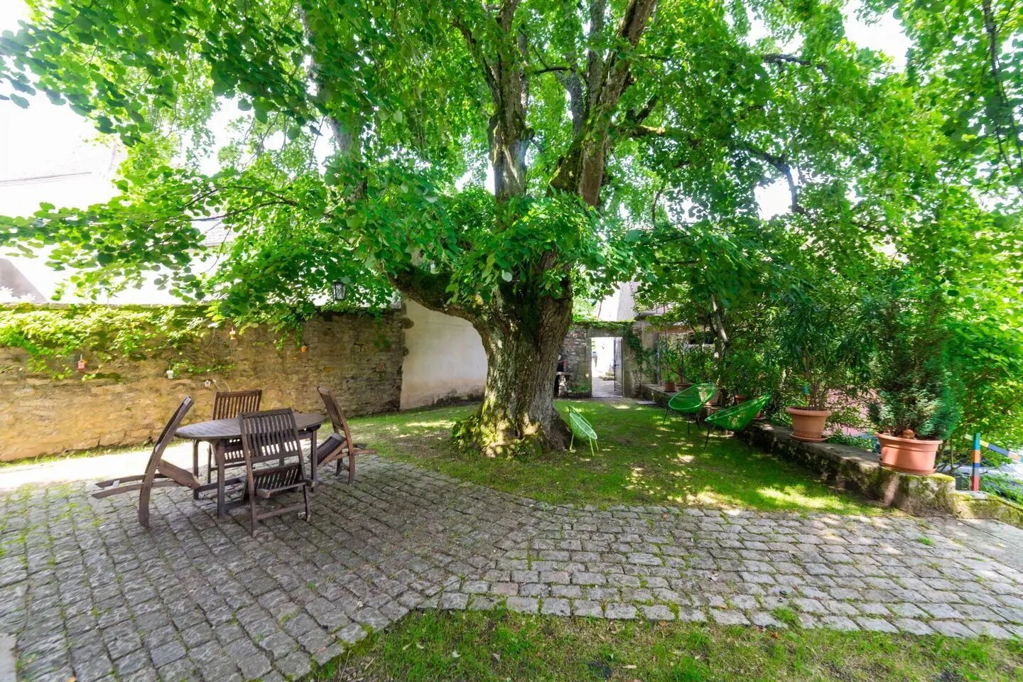 Maison à vendre, 360m², La Guiche